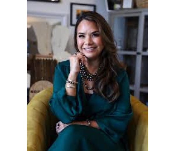 Photo of Kehau Reis Photo of Kehau Reis